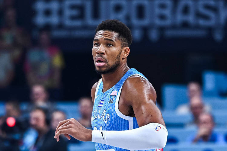    Яннис Адетокумбо / фото: globallookpress.com