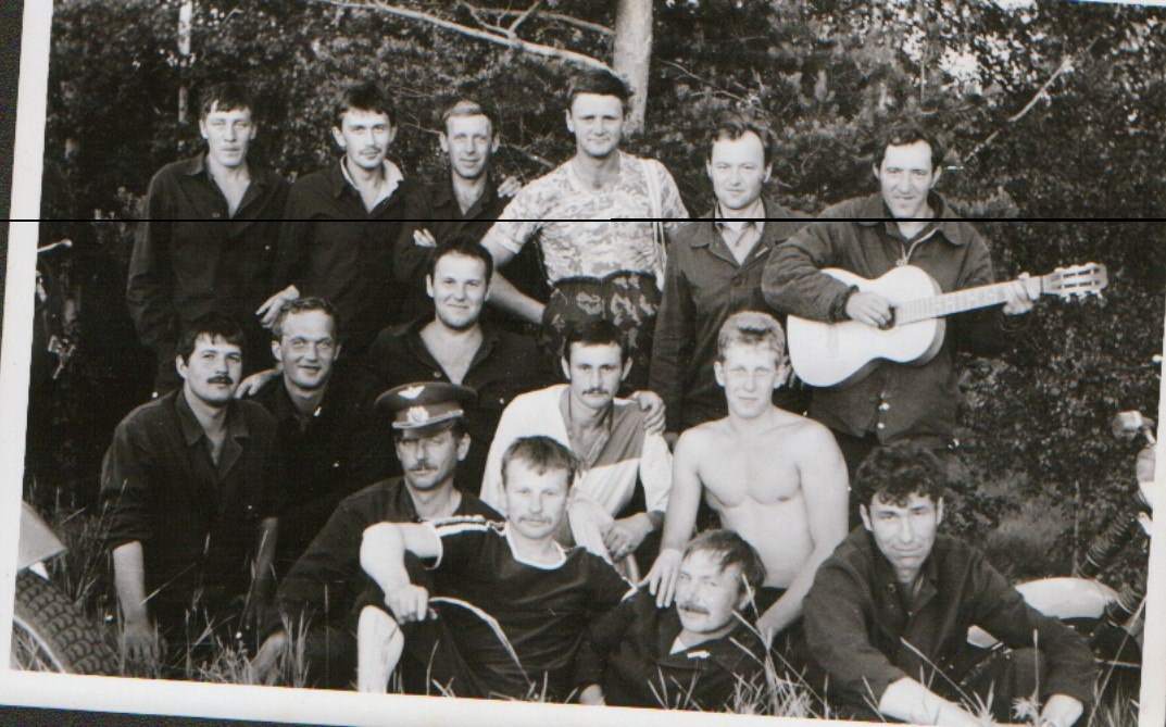 Читинская область, станция Бада, авиагородок Северный. Время ориентировочно май, или июнь 1988 года. 