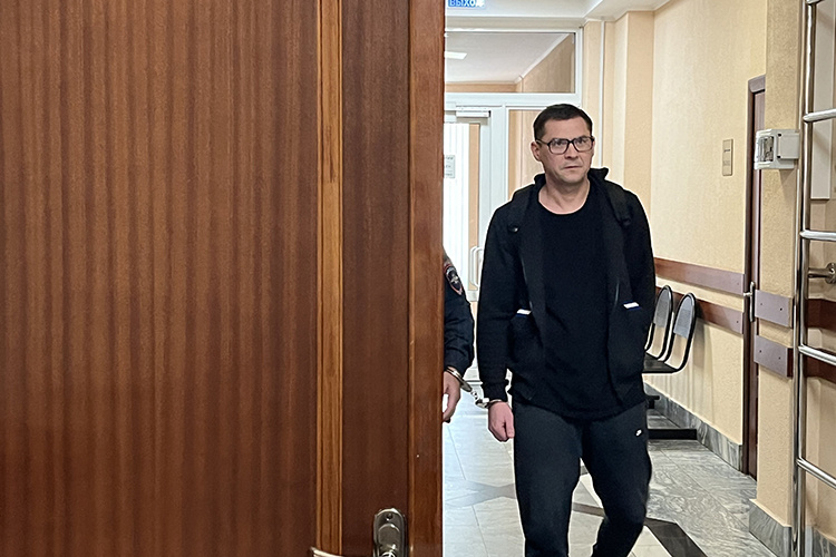    Гендиректор и учредитель компании по производству питьевой воды «7 озер» Адель Гильманов