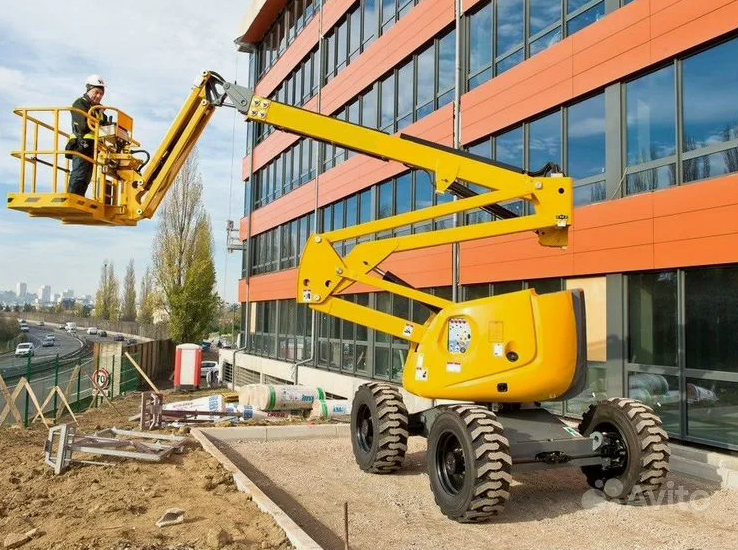 Почему подъёмник называют "Коленом". Какие преимущества "колена" перед другими моделями. Обзор техники, сфера применения.
