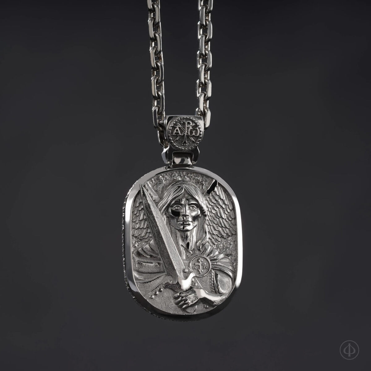 Подвеска из платины "Сила духа" Арт.029