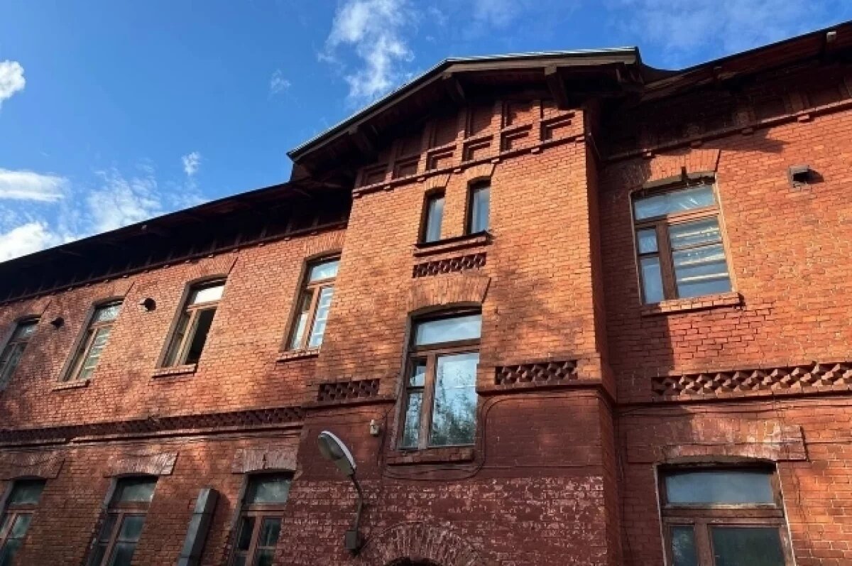    В Томске начался капремонт исторического здания психбольницы