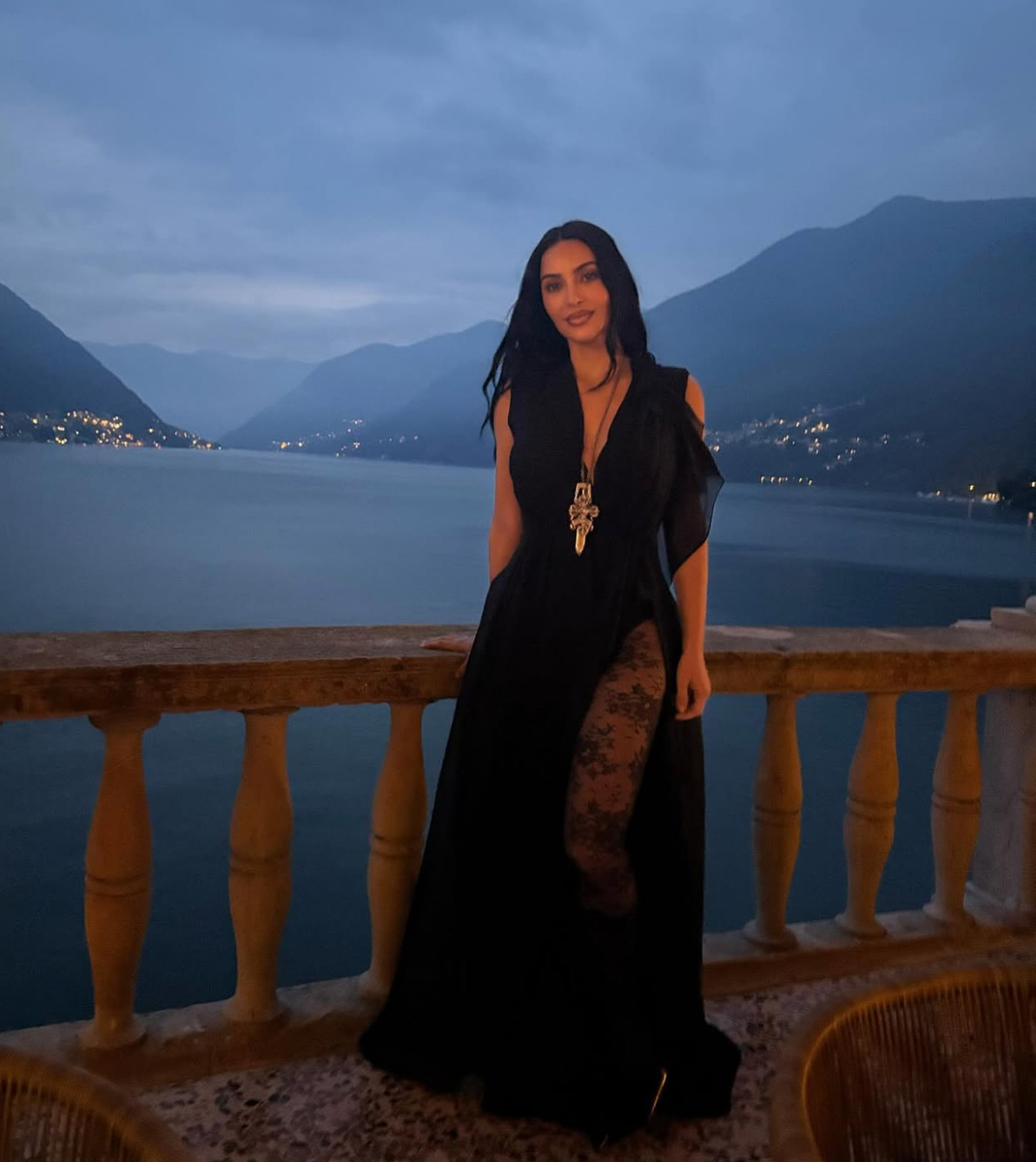     Ким Кардашьян. Фото: Instagram (Запрещён в РФ) @kimkardashian