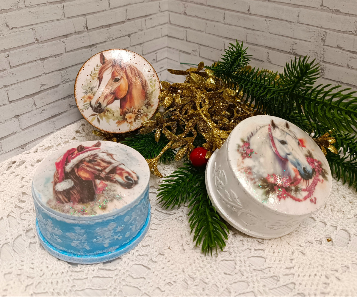 Гипсовые подсвечники