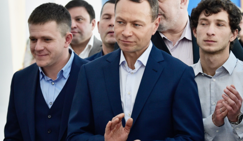 У арестованного экс-мэра Владивостока оказалось во влаедении более 820 квартир. Что известно о Владимире Николаеве?