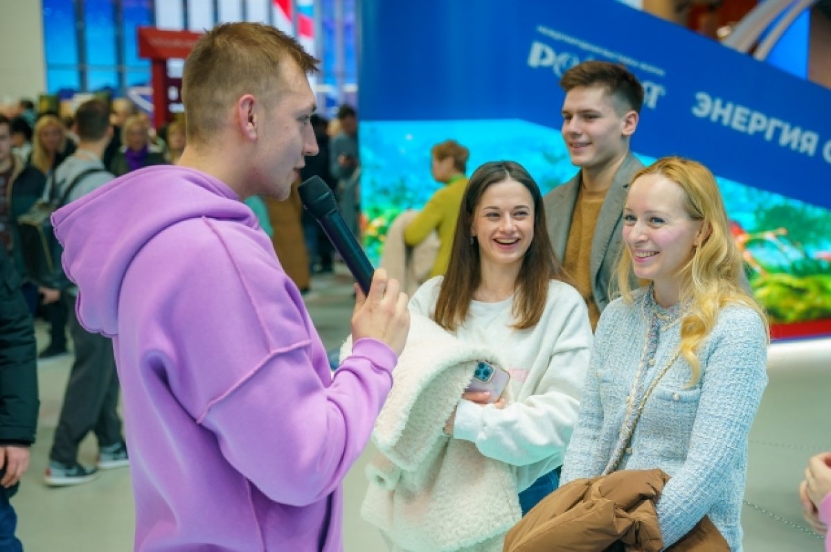    Десять югорчан прошли отбор для участия в слете Всемирного фестиваля молодежи