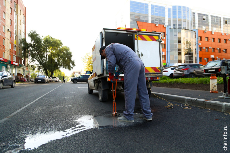    Обе улицы ремонтировали в этом году по нацпроекту "Инфраструктура для жизни".