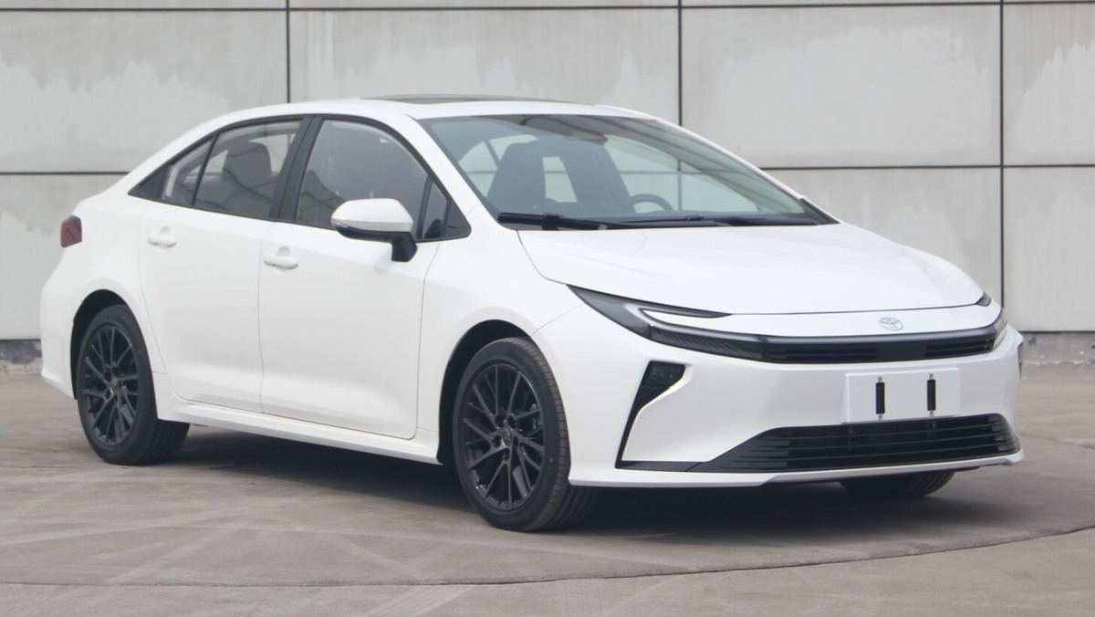    Toyota Corolla для Китая. Фото MIIT