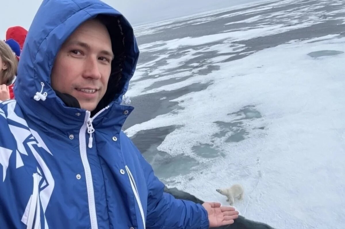    Группе удалось добраться до самой вершины планеты – Северного полюса.