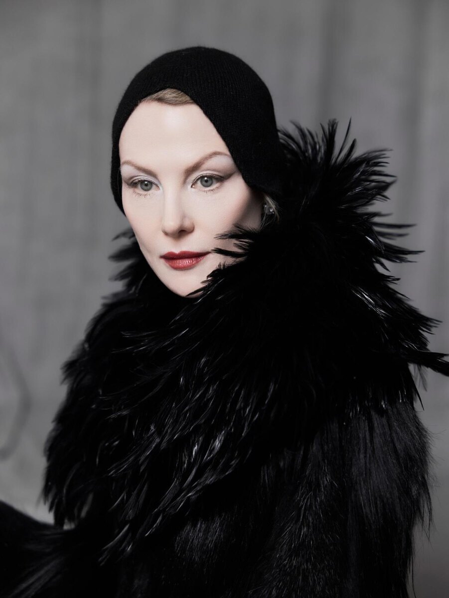    Рената Литвинова & svyazat'