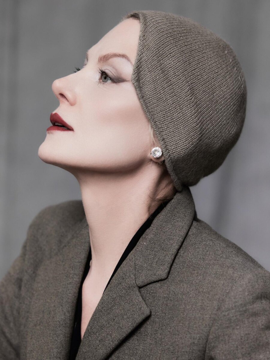    Рената Литвинова & svyazat'