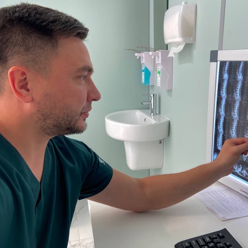 Пересказом слов ортопеда Камаева М. Ф. Как раз объясняет на примере реального позвоночника.