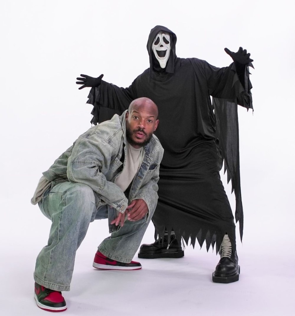     Марлон Уайанс и Призрачное лицо / Фото: соцсети Марлона Уайанса