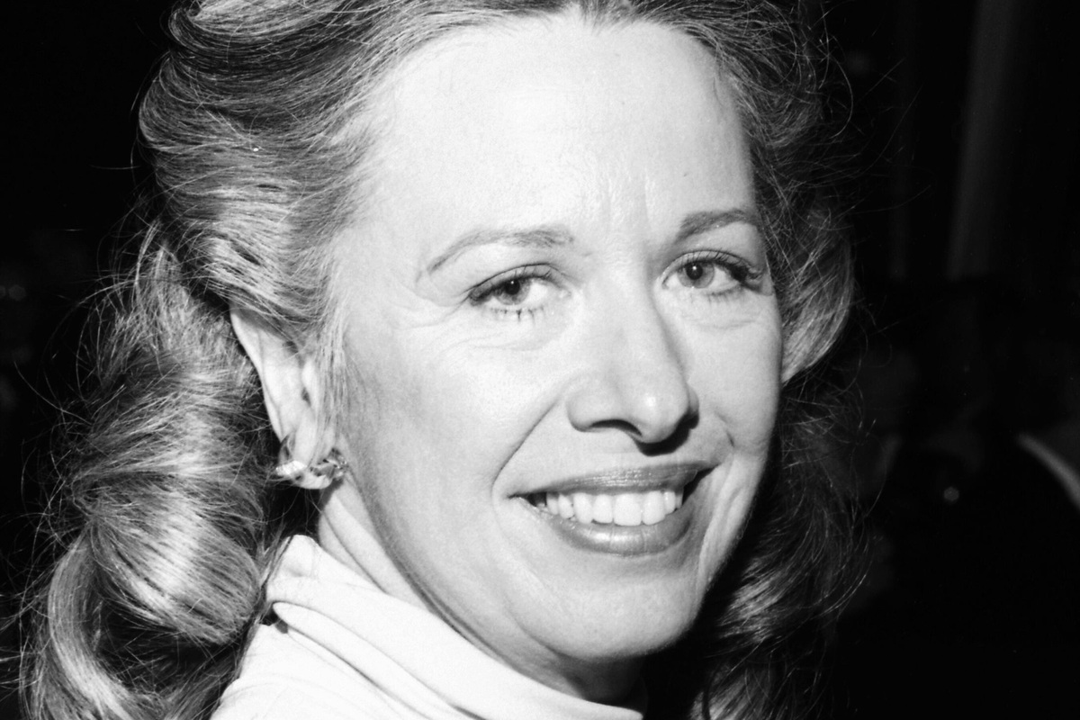     Умерла от пневмонии актриса фильма «Девушка моих кошмаров» Полли Холлидей