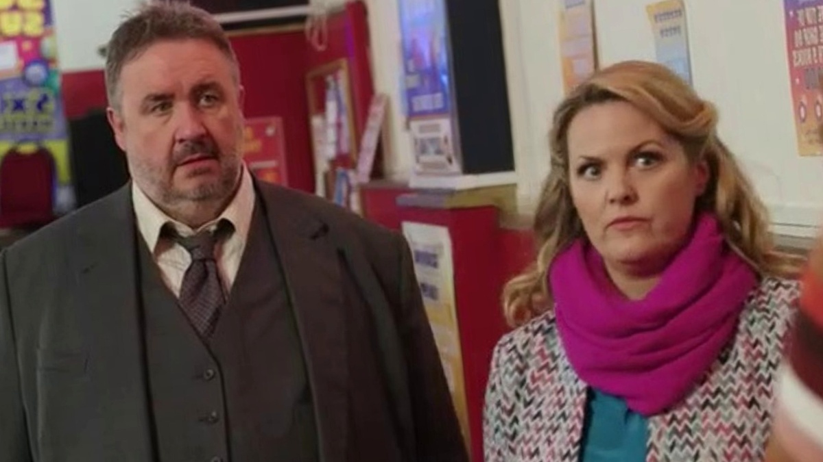 Кадр из сериала "Шекспир и Хэтэуэй"