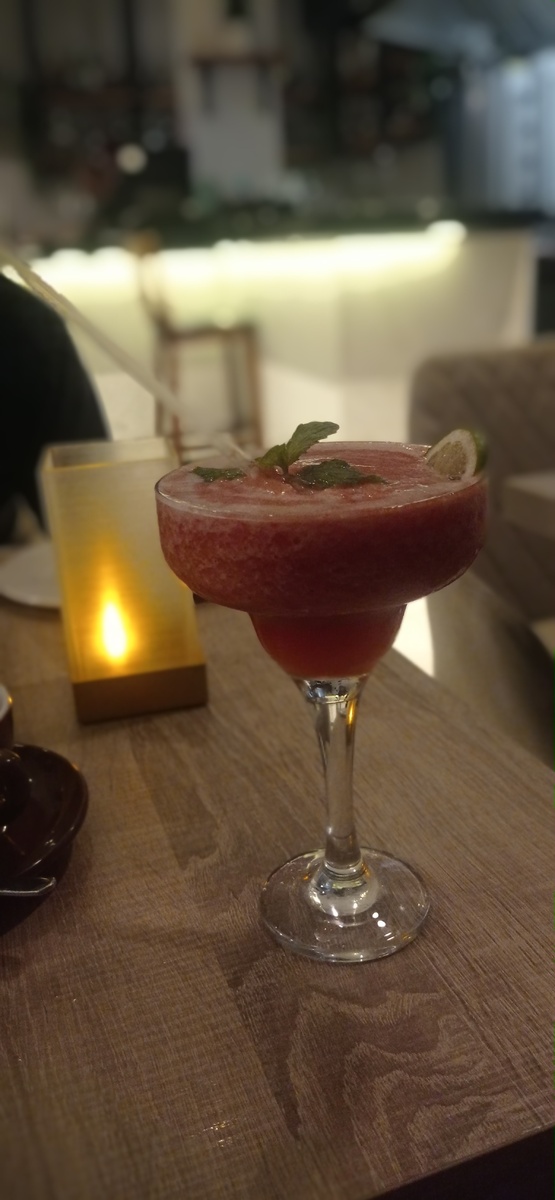 Клубничный дайкири в баре Гаваны
