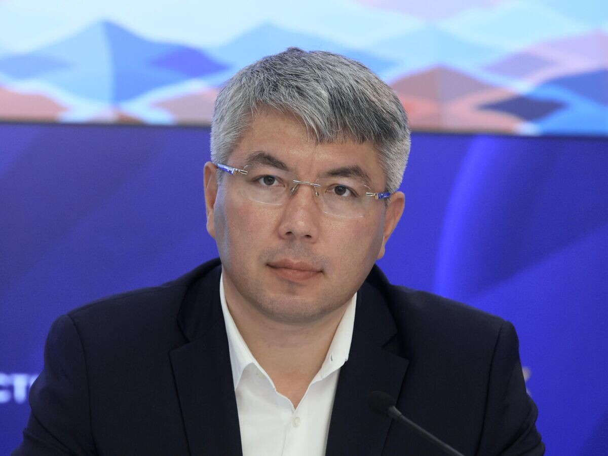    Глава Республики Бурятия Алексей Цыденов© РИА Новости / Виталий Белоусов