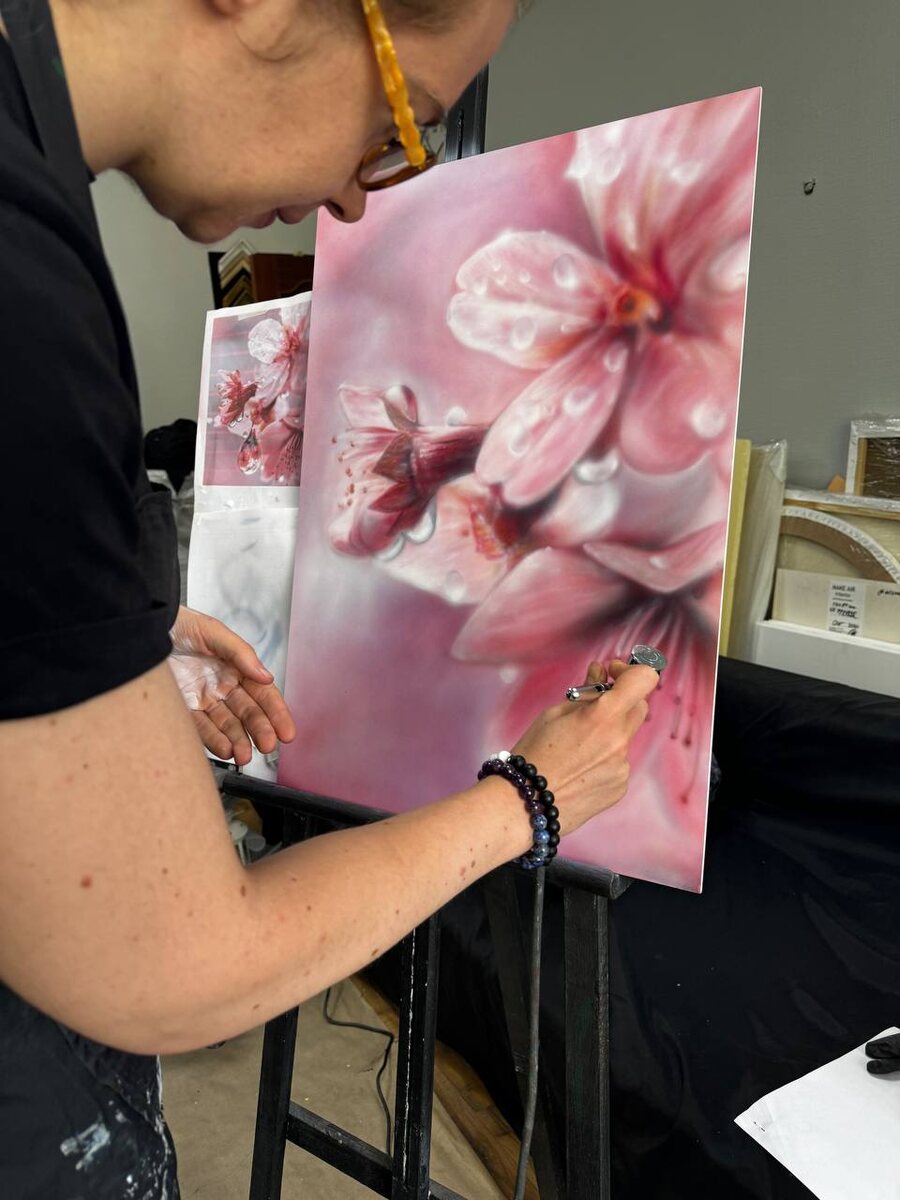 Цветы аэрографом