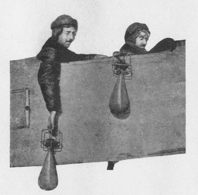 Сброс бомб с аэроплана в начале войны. «Великая война в образах и картинах». Выпуск 3. Изд. Д. Я. Маковского. Москва, 1915.