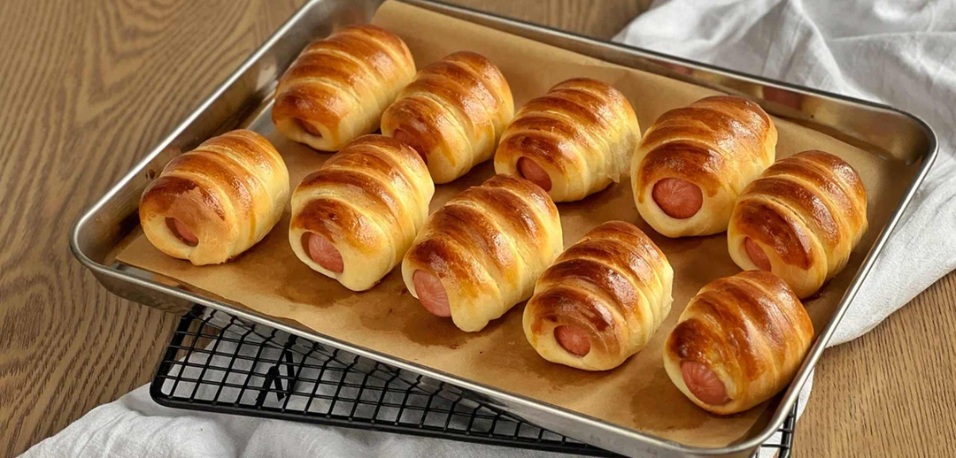 Сосиска в тесте: классическая выпечка, знакомая с детства