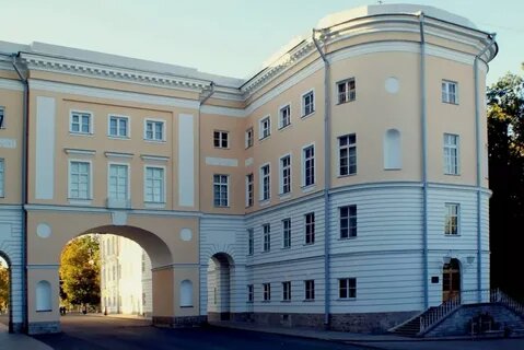 Здание Царскосельского лицея.