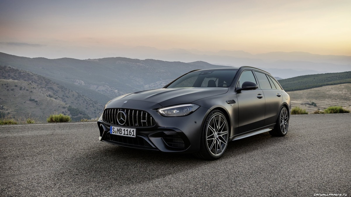    Mercedes-AMG C 63 S E Performance