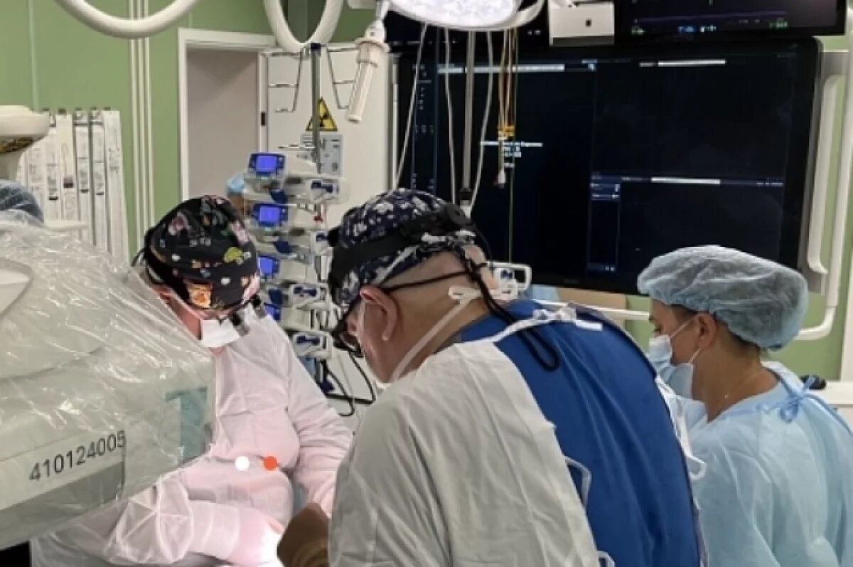    Врачи в Иркутске спасли недоношенную девочку с пороком сердца