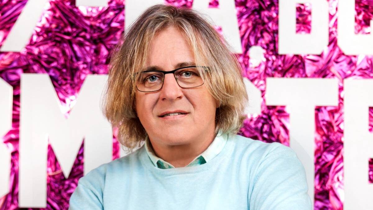    Александр Шаганов считает, что умение исполнить песню с душой важнее вокальных данных / Фото: Телеканал «Россия»