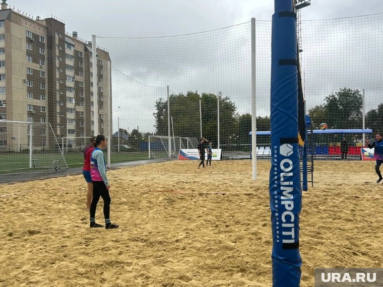    Пляжный волейбол набирает популярность