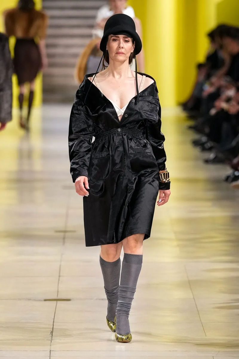 Miu Miu осень-зима 2025 2026. Источник фото - соцсети