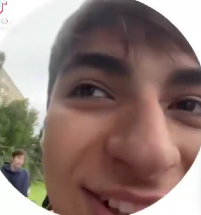 Скриншот из видео 