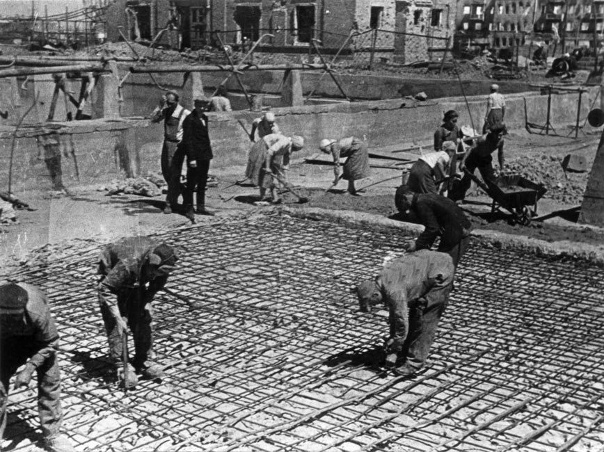 1943 г. Восстановление ТЭЦ Сталинградского тракторного завода