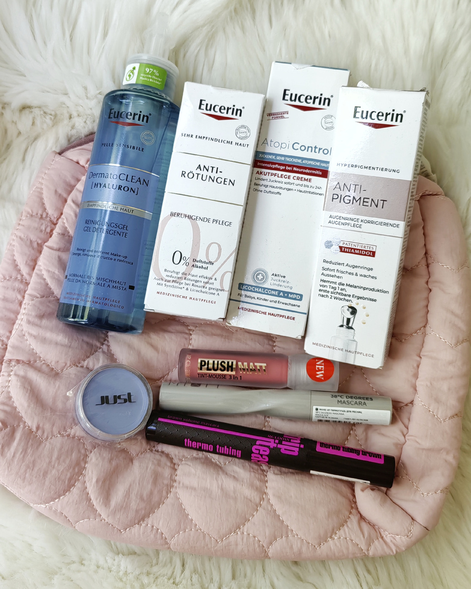 Покупки  косметики с сайтов "Ozon" и "Wildberries" 