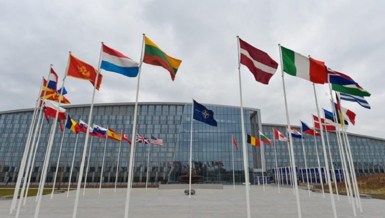   Фото: nato.int Карина Романова