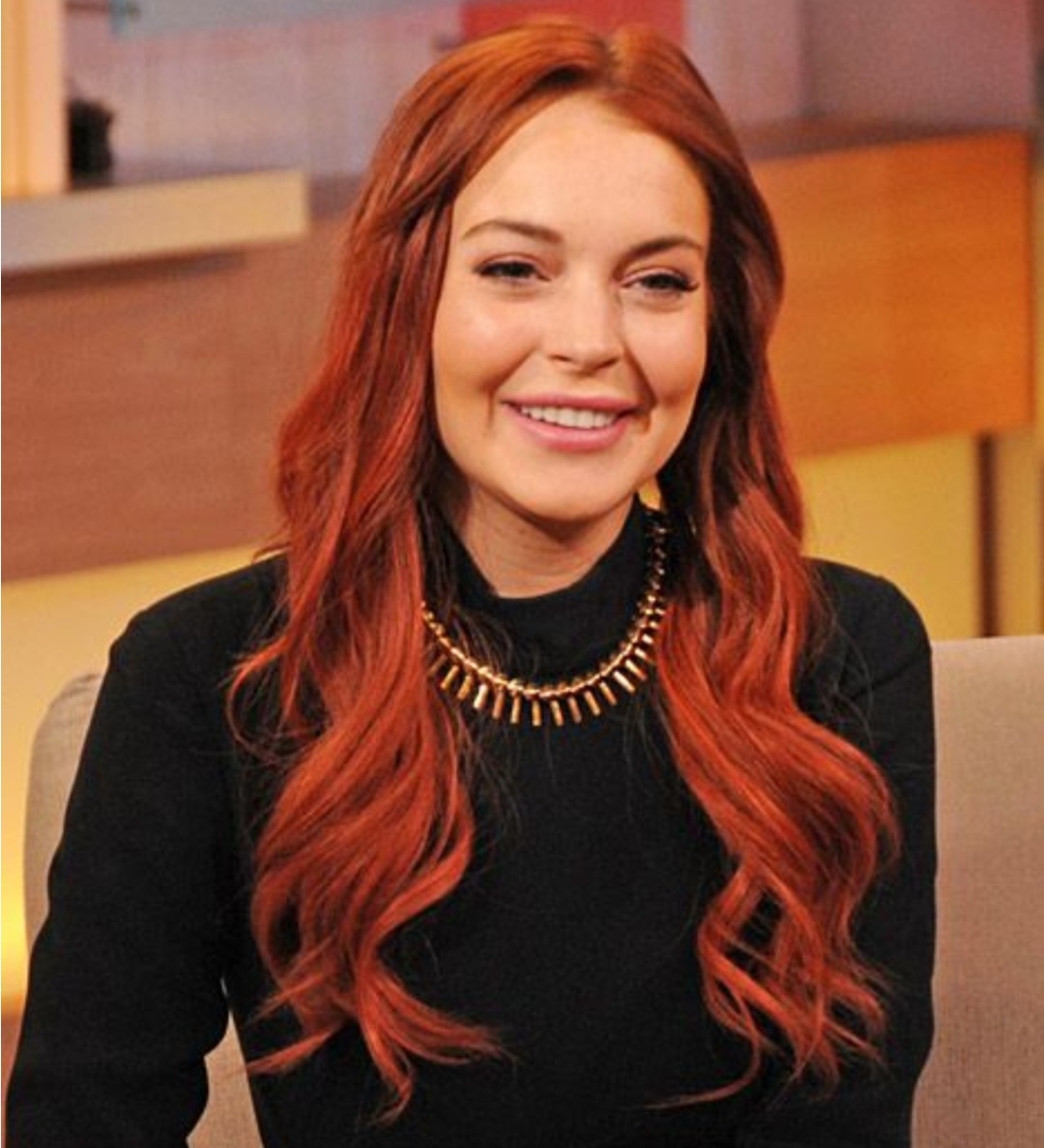 Чумовую пятницу с ней несколько раз смотрела и вам тоже рекомендую. Пусть пятницы будут только хорошими и счастливыми