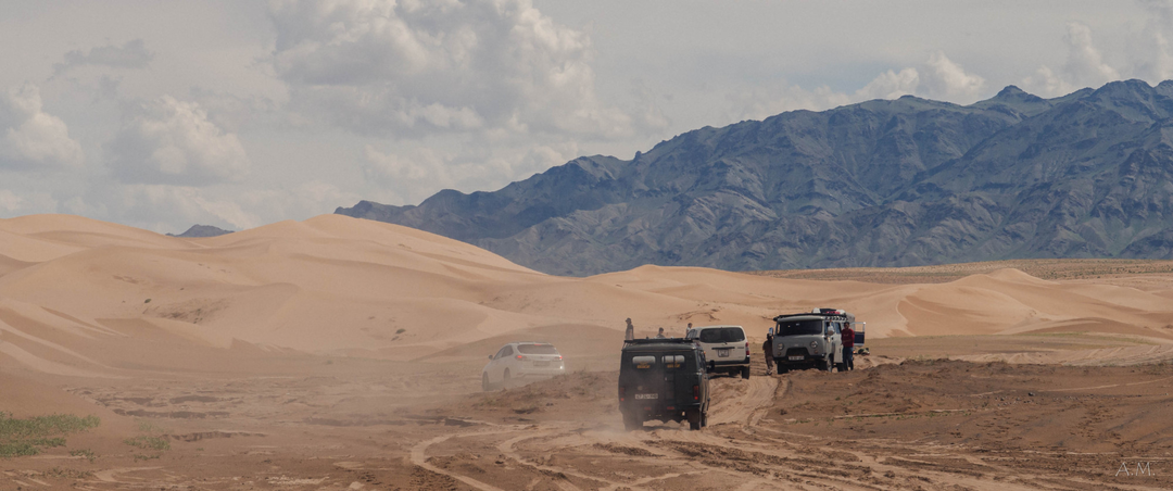 Привет, Монголия! Часть 7. Дорогой к поющим пескам