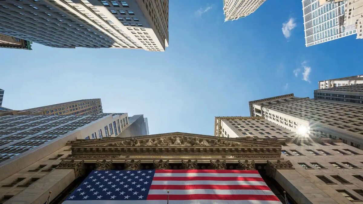    Уолл-стрит. © ru.freepik.com