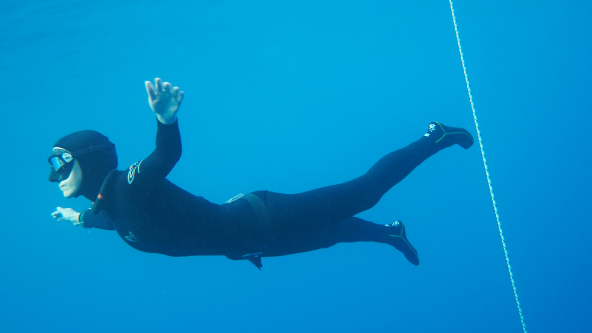 Свободное падение в воде