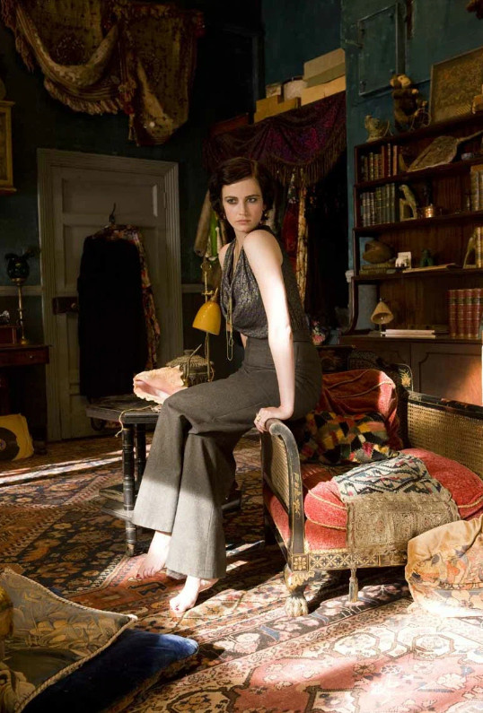 Кадр из фильма «Трещины» (2009)