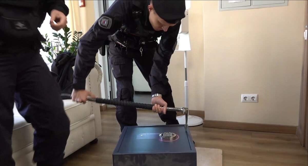 Обыски в офисе ЛидерКонсалт