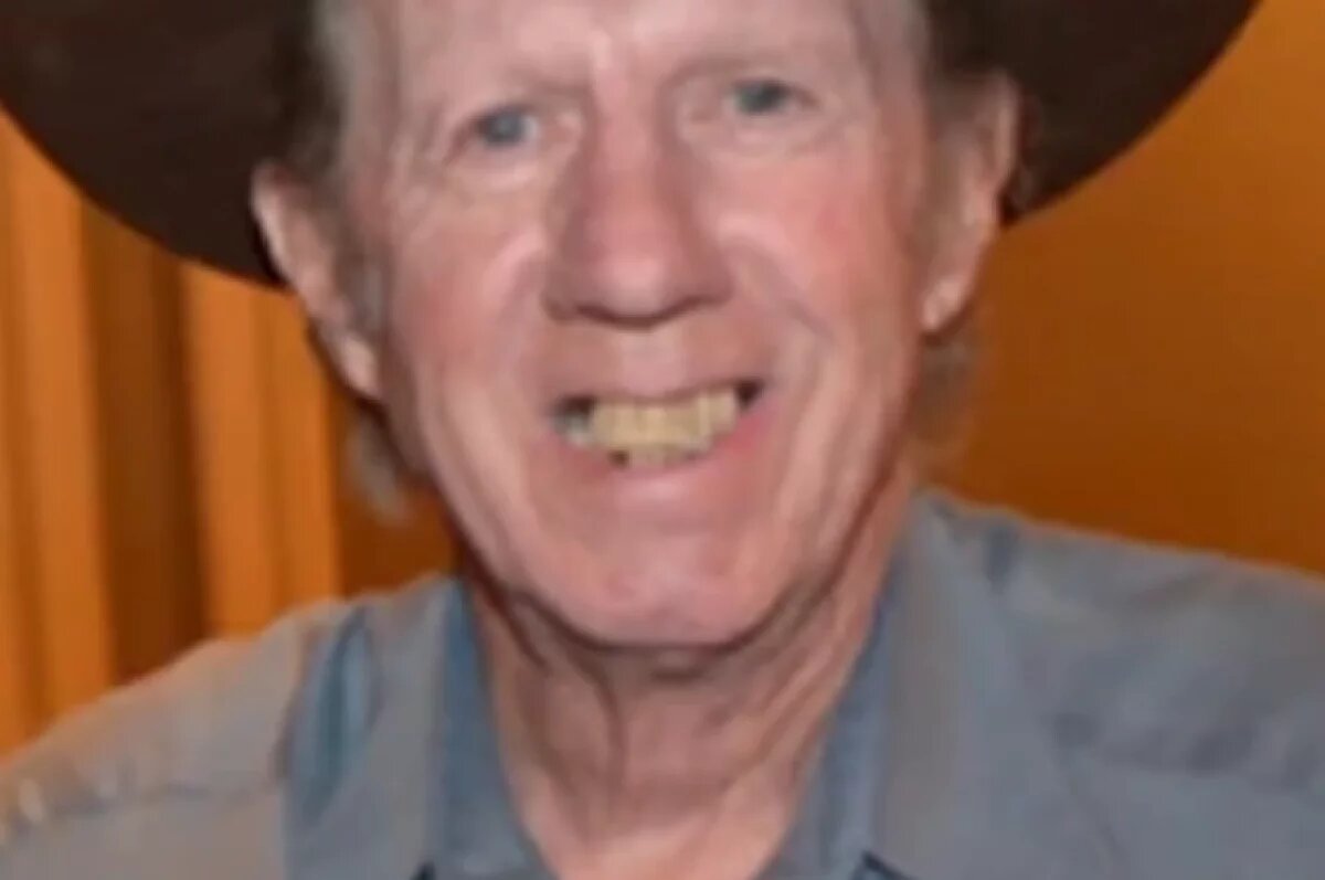    Умер актер из фильма «Побег из Шоушенка» Нил Саммерс