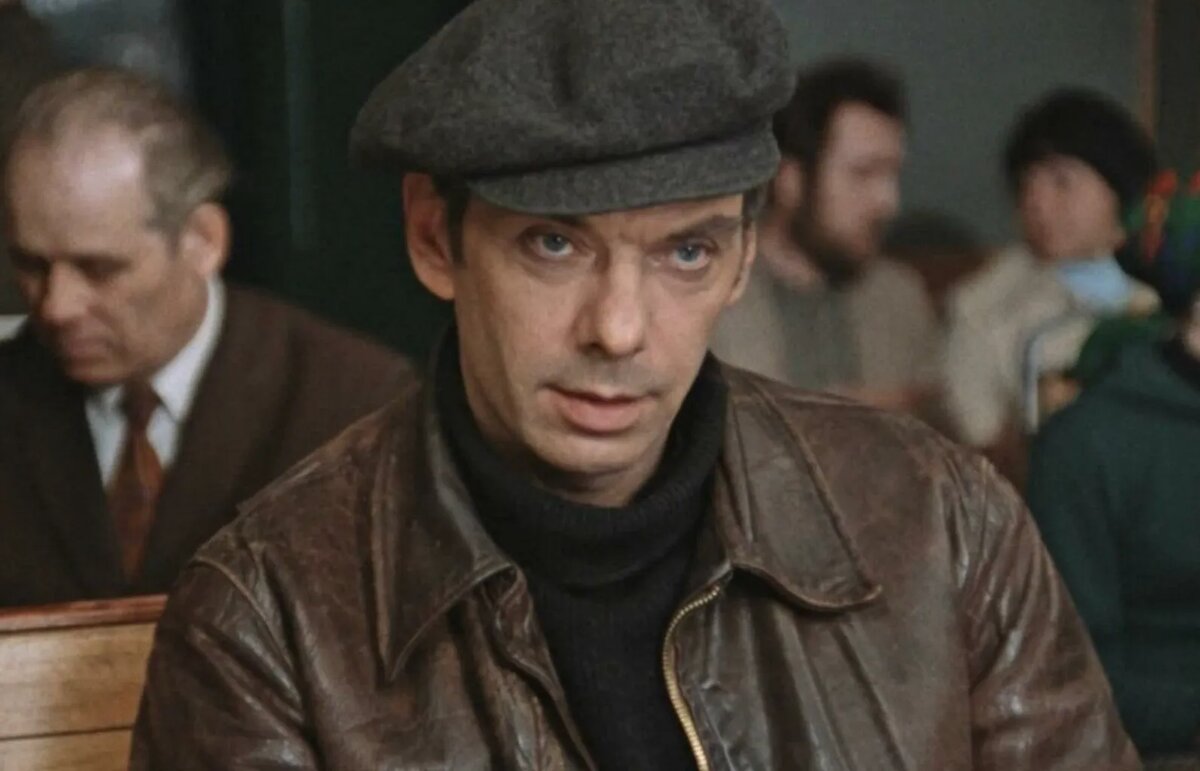 Гоша из к/ф «Москва слезам не верит»