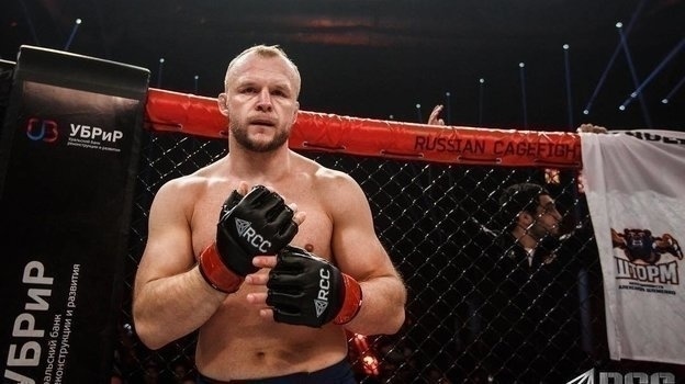    Александр Шлеменко. соцсети