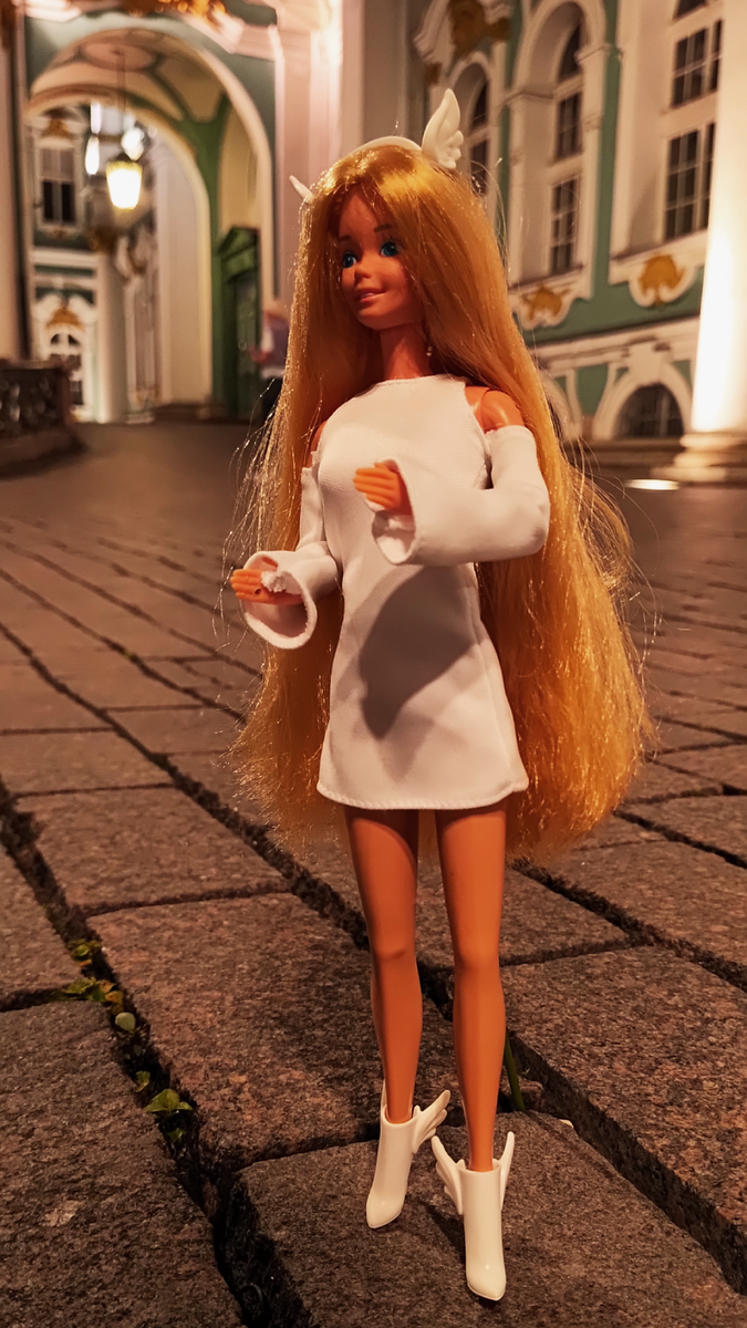 Фотосессия кукол, фотосессия барби Twirly Curls