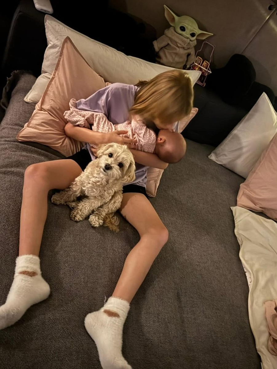    Алиса с Эммой. Фото: Инстаграм* @simona280