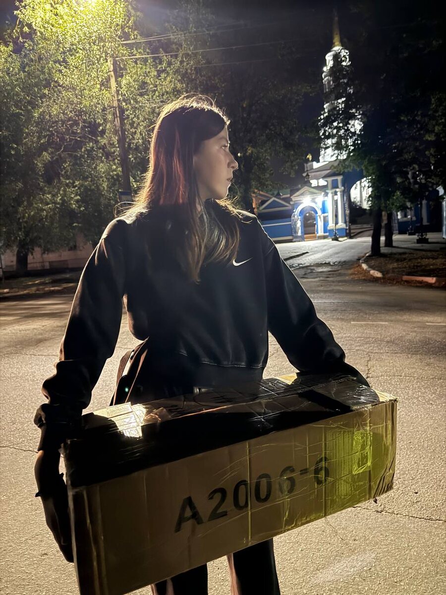 Вот она очередная коробка. Фото из архива автора