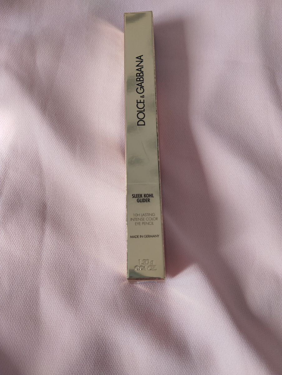 Карандаш для глаз Dolce &Gabbana sleek Kohl glider. 