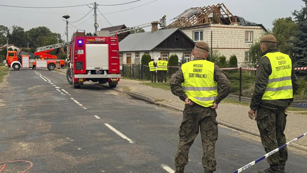   Rafal Niedzielski / AP