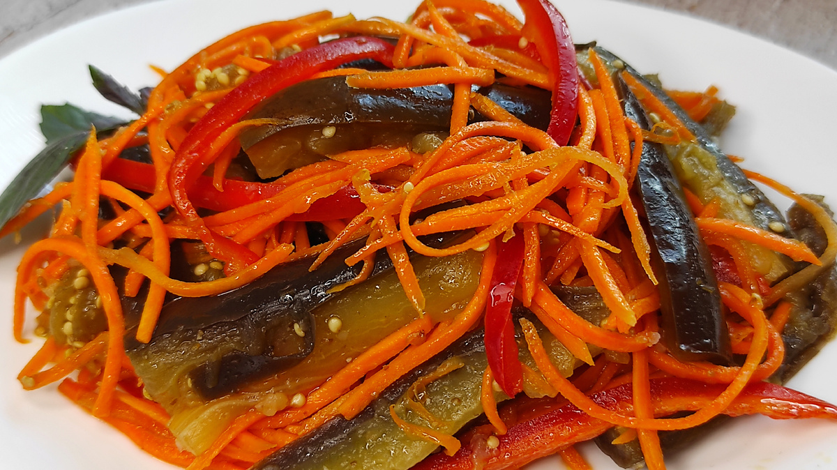 Закуска из баклажанов по-корейски. Фото автора. 