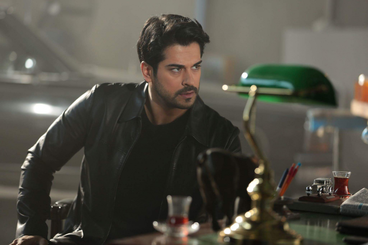 кадр из сериала, Бурак Озчивит, яндекс фото